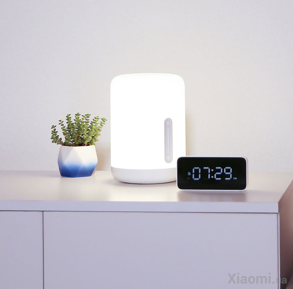 Xiaomi Mijia Mi Bedside lamp 2 - chytrá barevná stolní lampa 1 recenze 